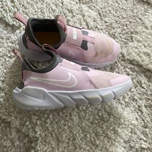 Nike Kids' Flex Runner 2 Slip On Shoe